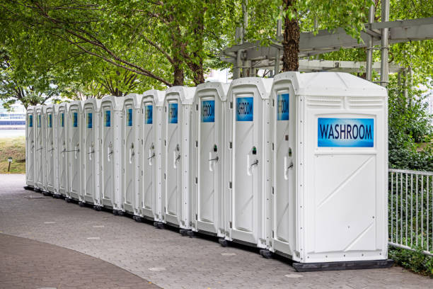 Portable Toilet Options We Offer in Jasmine Estates, FL